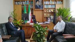 دیدار نماینده مردم ارومیه در مجلس شورای اسلامی با رییس سازمان جهاد کشاورزی آذربایجان‌غربی/ بررسی بحران آب و اصلاح الگوی کشت در حوضه آبریز دریاچه ارومیه