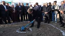 عملیات اجرایی کشتارگاه صنعتی طیور شاهین دژ آغاز شد/ ۸۰ هزار میلیارد تومان طرح اینوا آماده اجرا در بخش کشاورزی آذربایجان‌غربی 