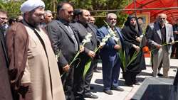  مزار شهدای جهاد کشاورزی آذربایجان غربی غبارروبی و گلباران شد