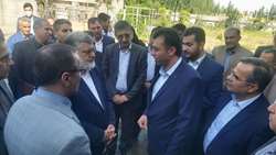 بازدید استاندار آذربایجان غربی از کارخانه تولید پنیر پیتزا در میاندوآب