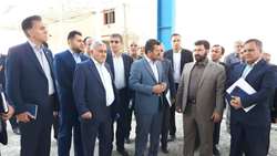 بازدید معاون هماهنگی امور اقتصادی استاندار آذربایجان غربی از سردخانه ذخیره سازی و سورتینگ میوه در ارومیه