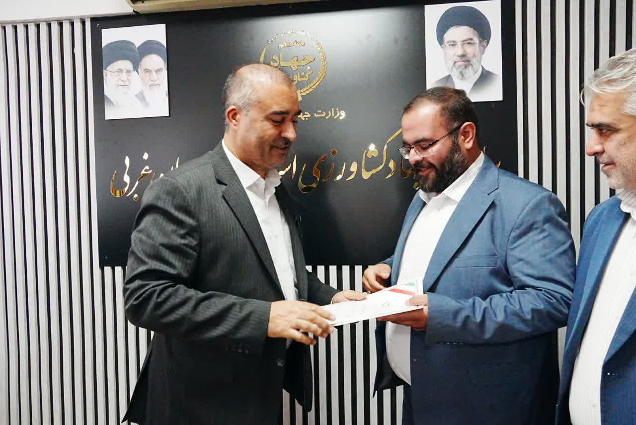 سرپرست روابط عمومی جهاد کشاورزی آذربایجان‌غربی معرفی شد / «اطلاع‌رسانی به‌موقع» راهبرد اصلی تبیین جایگاه کشاورزی در اقتصاد استان است